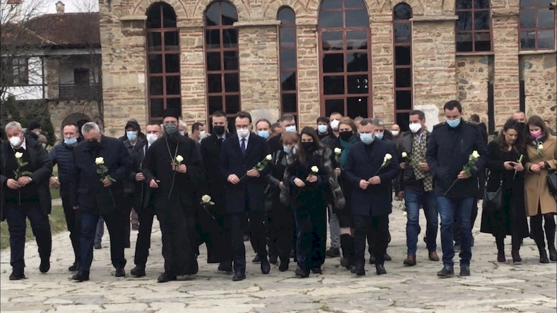 Petkovic attends memorial service for victims of March pogrom