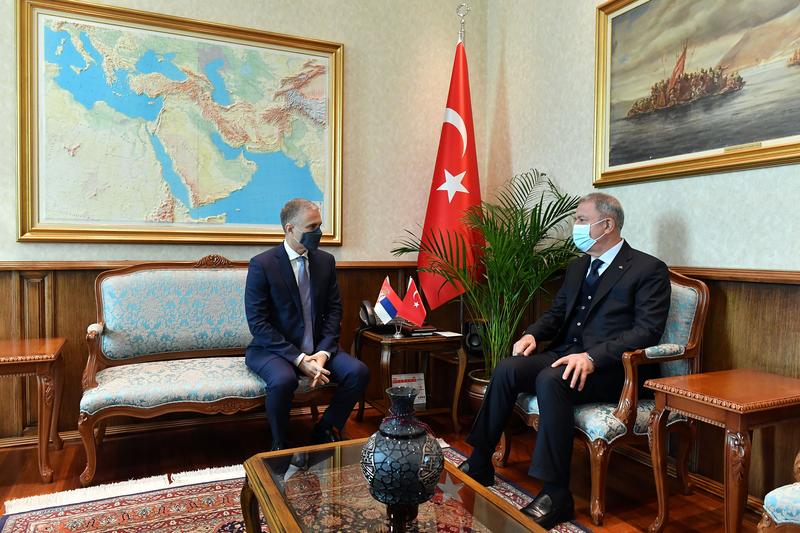 Intensifying military cooperation with Turkey