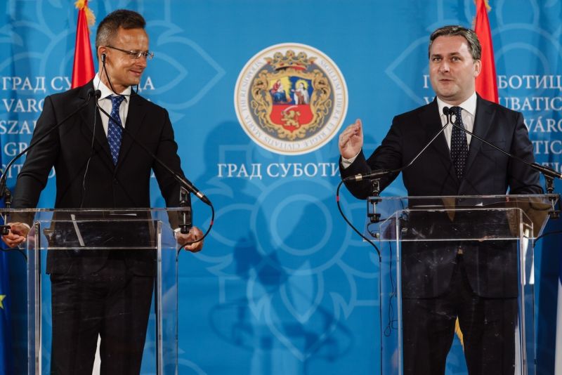 Serbia, Hungary sign agreement on border control