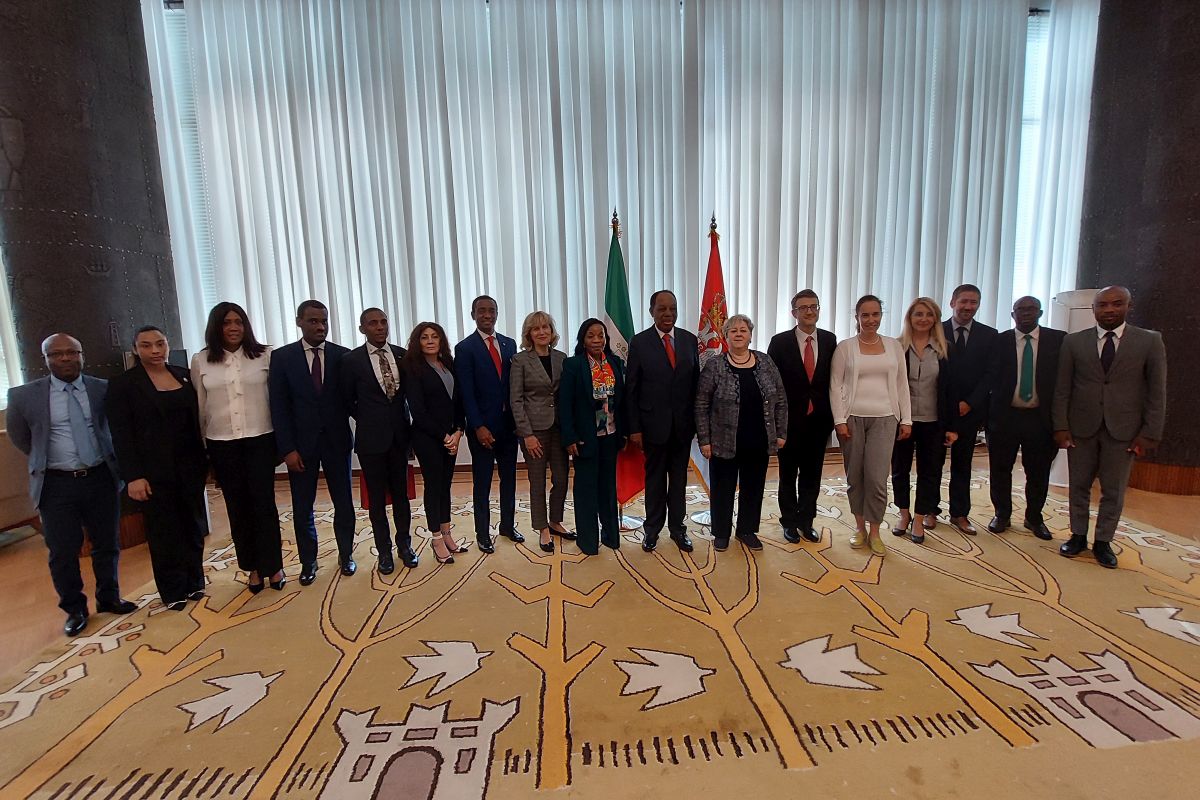 Improving economic cooperation with Equatorial Guinea