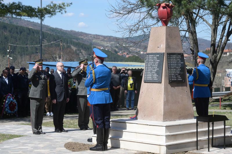Laying of wreaths to mark Remembrance Day of Victims of NATO Aggression