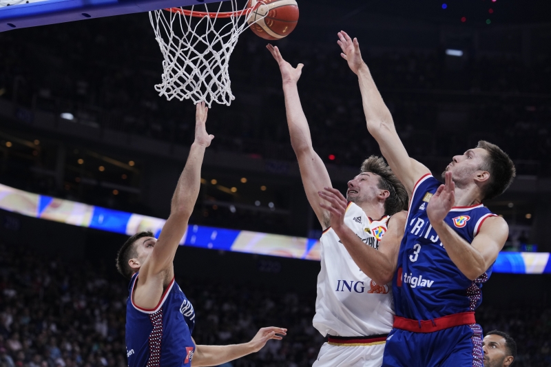 Serbia’s basketball team wins silver medal at FIBA Basketball World Cup