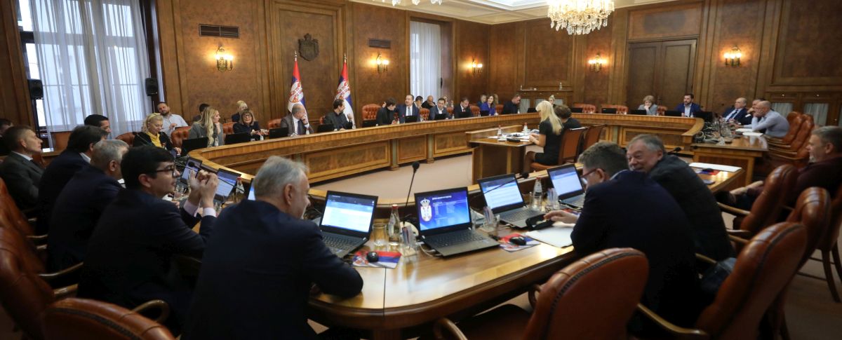 Government adopts Conclusion on employment of health workers who treated patients with COVID-19