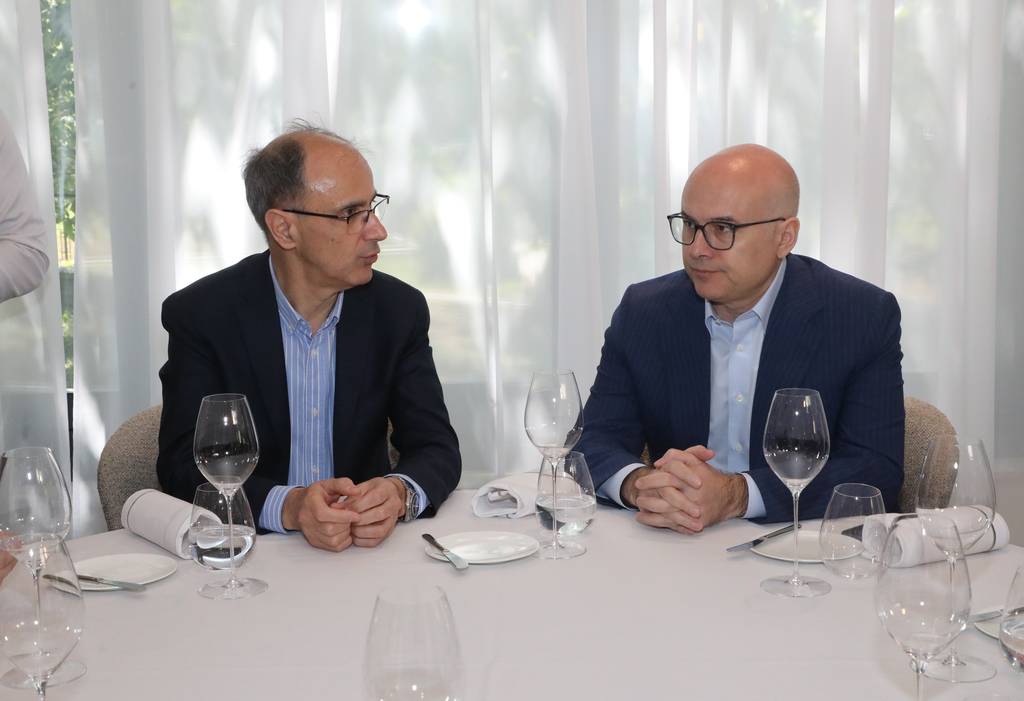 Projects to improve citizens' living standards a priority