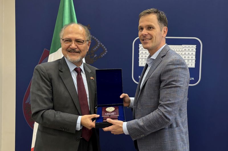 Strengthening trade, investment ties with Mexico