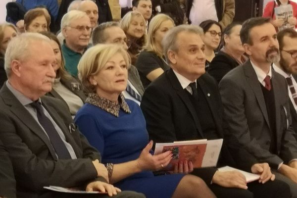 Отворена изложба словачког наивног сликарства у Братислави