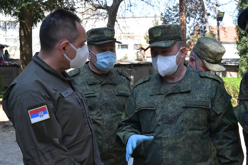 Руски војни стручњаци дезинфиковали Војну болницу Ниш