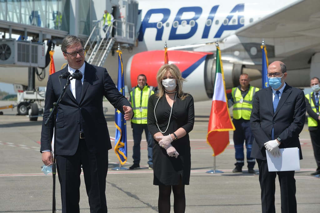 Четири авиона „Ер Србије“ носе помоћ наше земље Италији