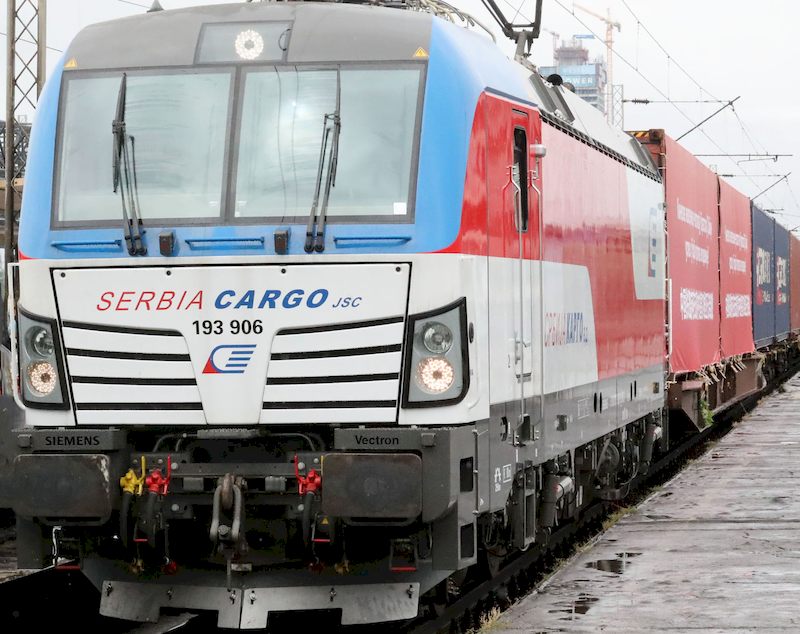 Воз са медицинском опремом из НР Кине стигао у Београд