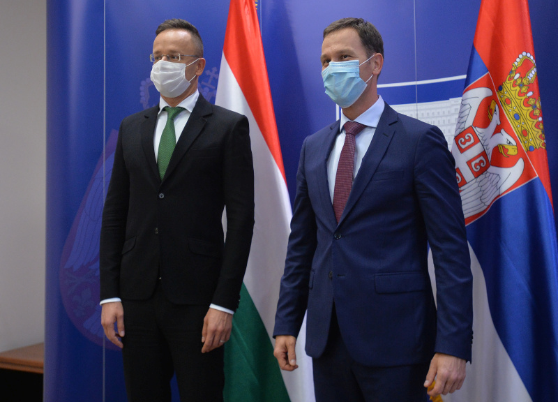 Девет мађарских компанија уложиће у Србију 75 милиона евра