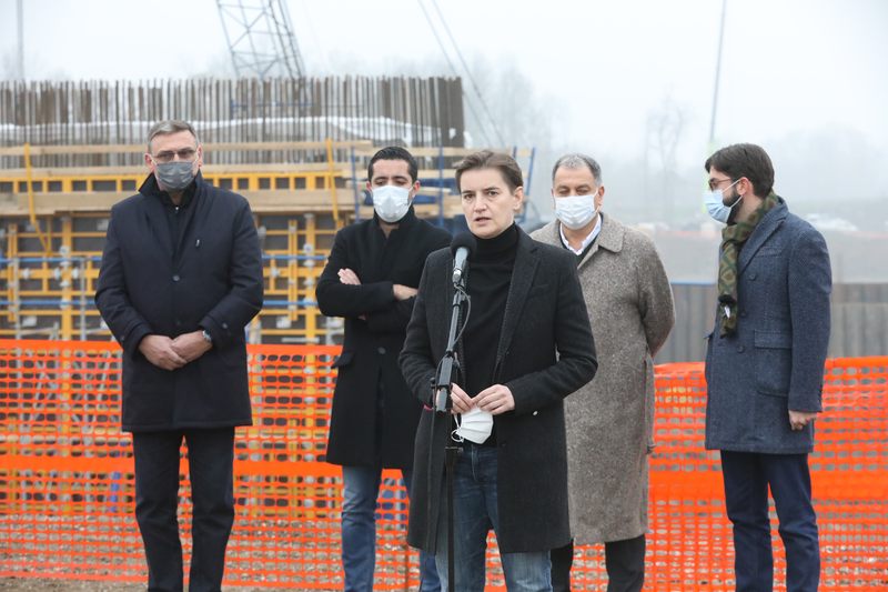 Изградњом аутопутева гради се јача Србија