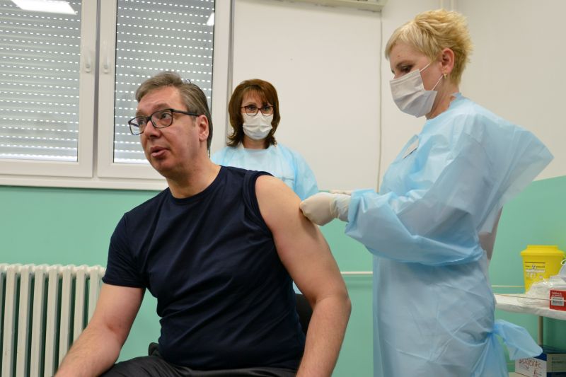Председник Републике примио другу дозу вакцине „Синофарм“