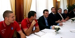 Председник Владе посетио фудбалску репрезентацију Србије у Ковилову