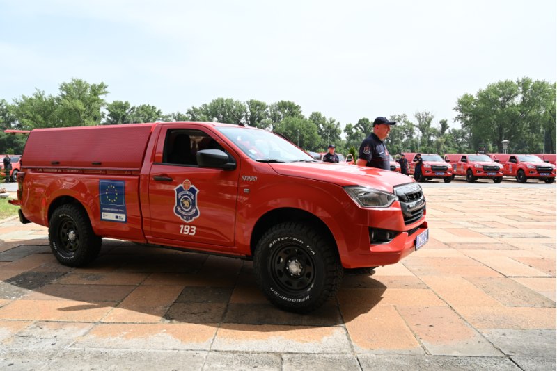 Сектор за ванредне ситуације добио 27 возила за гашење шумских пожара