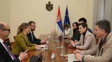 Сименс ће јачати своје капацитете у Србији