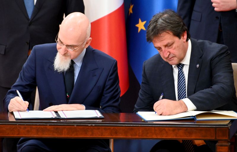 Србија и Италија потписале Споразум о признавању возачких дозвола