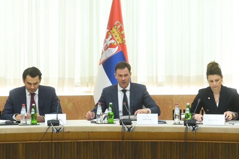 Јавне финансије Србије у потпуности стабилне