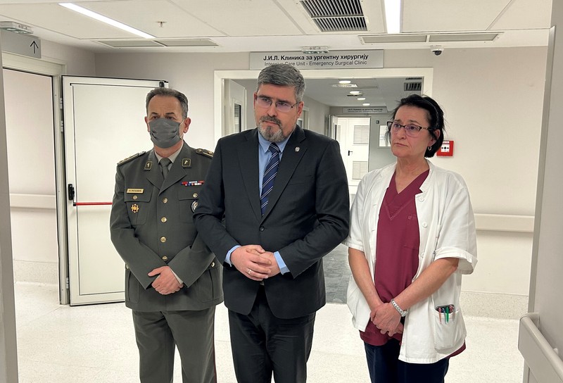 Старовић разговарао са лекарима о стању повређене раднице