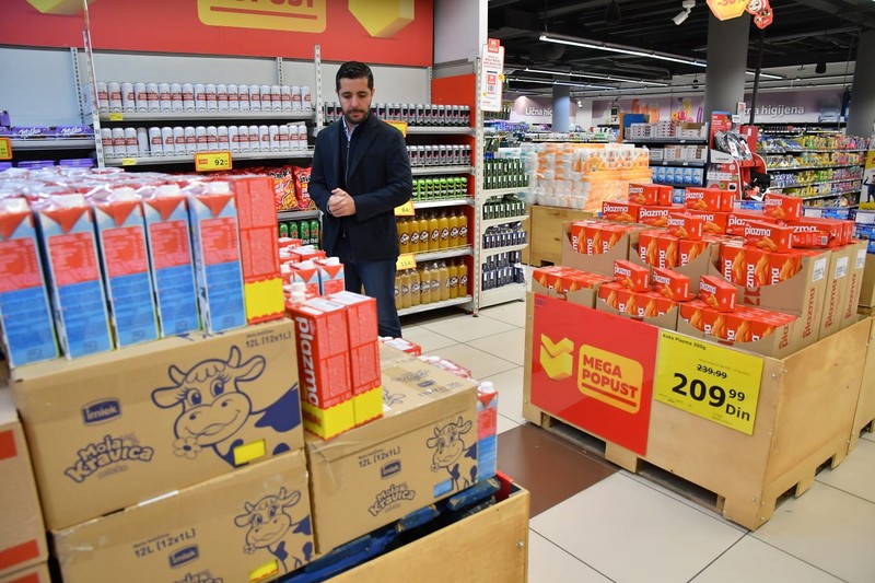 Инфлација ће бити преполовљена до краја године