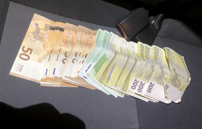 Ухапшене две особе због разбојништва