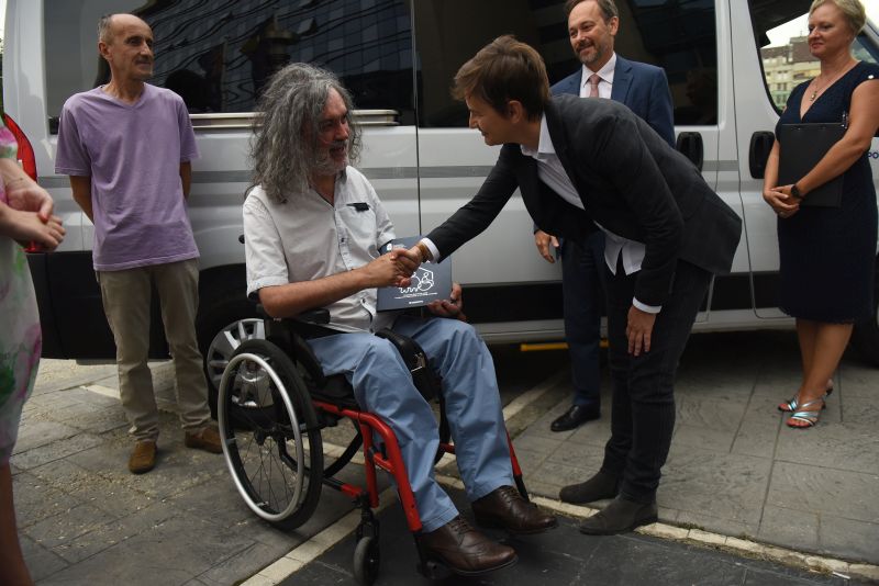 Влада континуирано ради на побољшању положаја особа са инвалидитетом