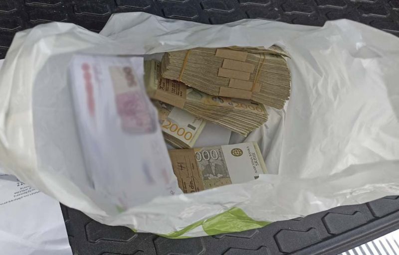 Ухапшене 22 особе осумњичене да су оштетиле државни буџет за 2,1 милијарду динара