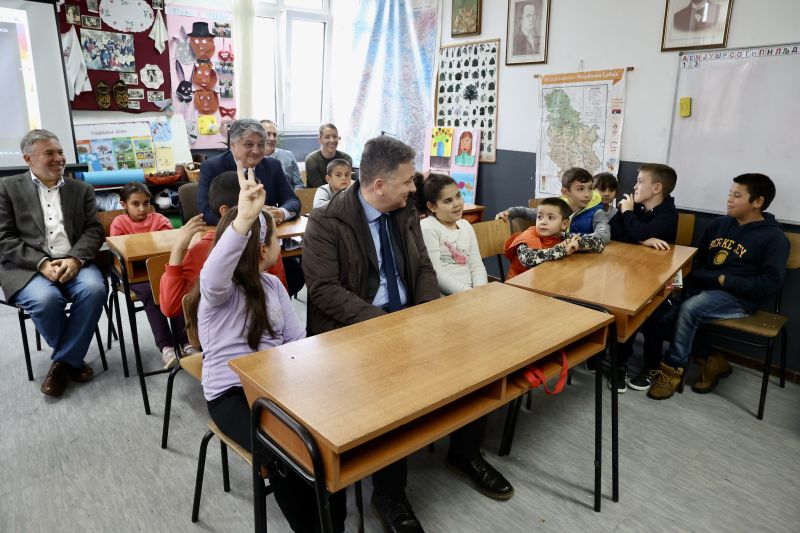 На брзи интернет до сада повезано 90 села у Србији