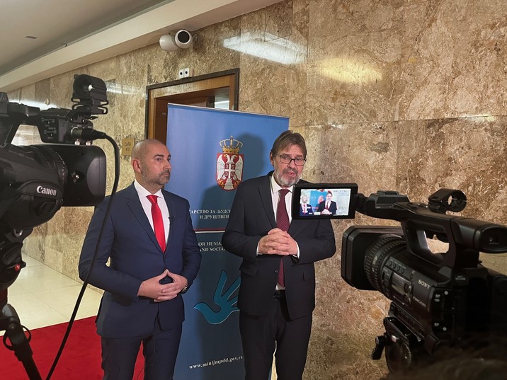 Јачање партнерства јавних власти и цивилног друштва