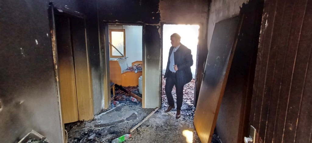 Пожар на кући повратничке породице у Белом Пољу код Пећи