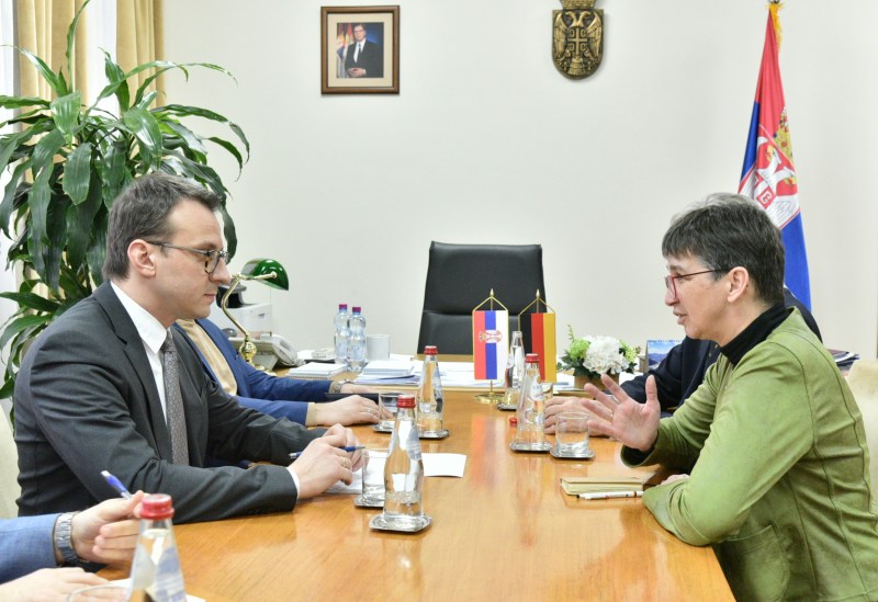 Приштина наставља са урушавањем стабилности на Космету и дијалога