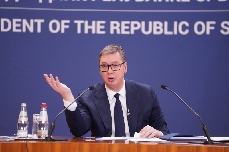 Србија ће учинити све да грађани на Косову и Метохији добију своја примања