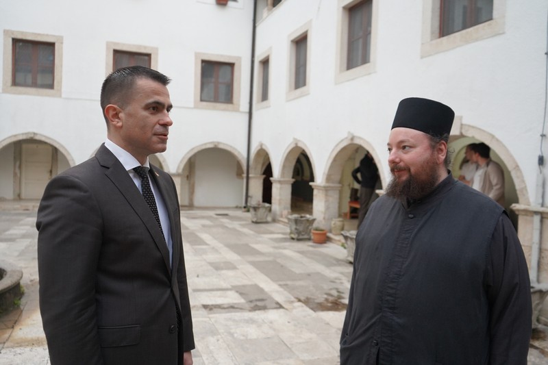 Милићевић посетио Србе у Книну и општинама на северу Далмације