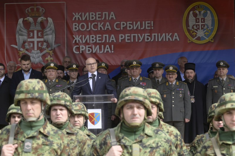 За очување војне неутралности неопходно јачање Војске Србије