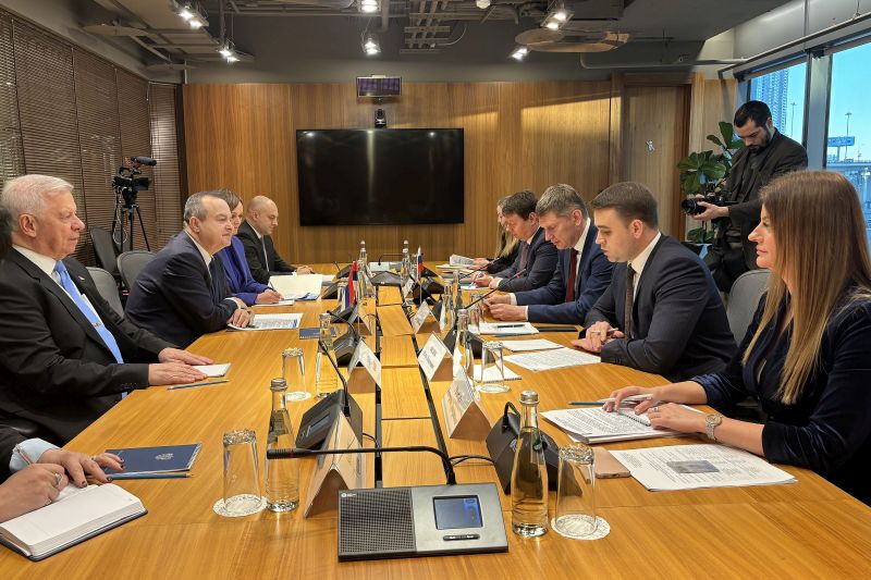 Србија посвећена очувању економских односа са Русијом