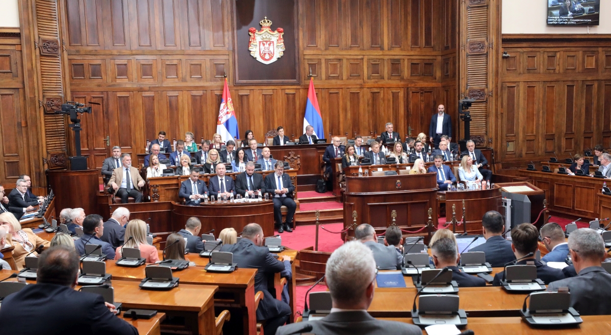У Скупштини Србије настављена расправа о избору нове владе