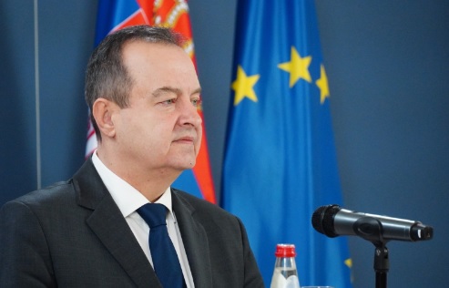 Приведен возач насилник који је напао пешака