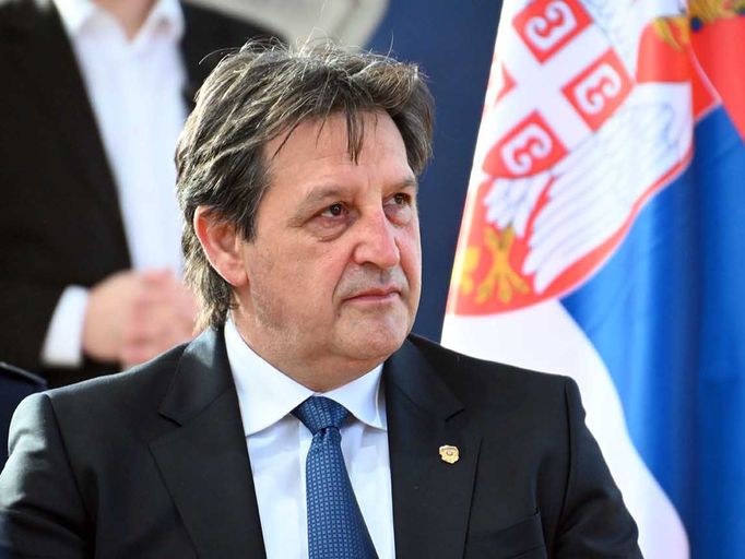 Честитка министра одбране поводом Рамазанског бајрама