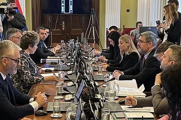 Наставак рада на убрзању процеса европских интеграција Србије