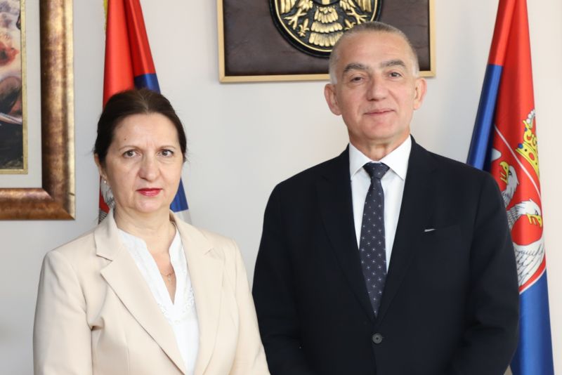 Унапређење независности судства и материјалног положаја судија и тужилаца