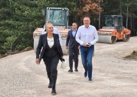 Наставак улагања у путну инфраструктуру у Косјерићу