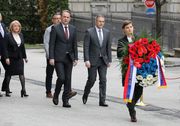 Премијерка Брнабић и министри одали пошту Зорану Ђинђићу