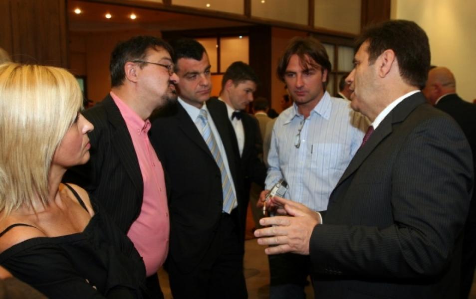 Коктел за главне и одговорне уреднике медија одржан у Влади Републике Србије 1. јуна 2007. године