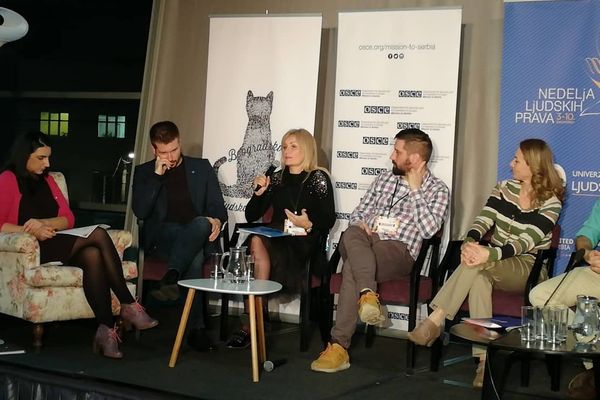 Посвећеност младима улагање у сигурну и бољу будућност
