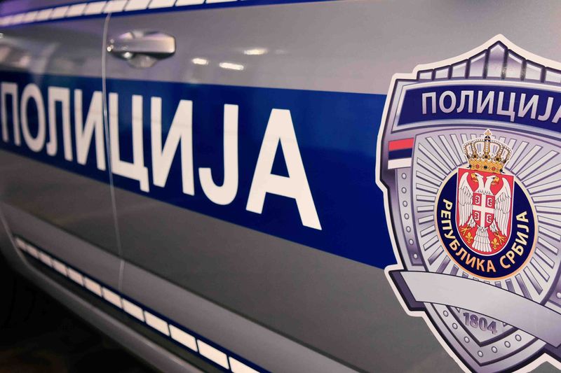 Ухапшене три особе због више коруптивних кривичних дела